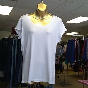 Cinthya Rowley short white long down top